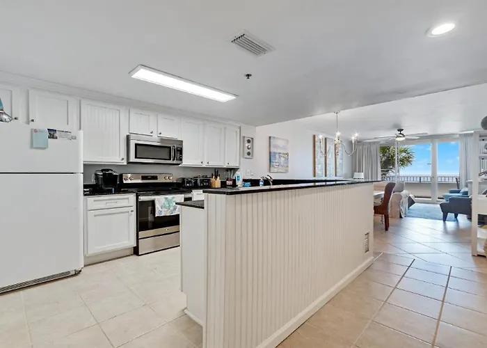 Bristol 205-beachfront Wamazing View-updated-2-kings-full Service Gulf Shores