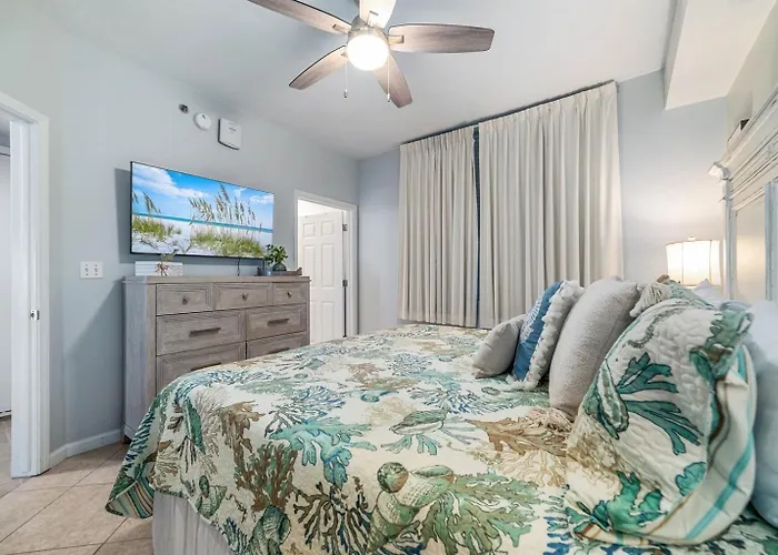 Apartment Bristol 205-beachfront Wamazing View-updated-2-kings-full Service