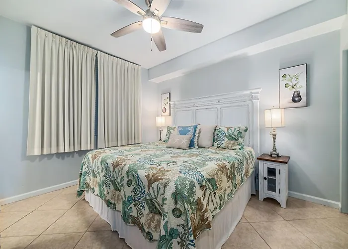 Bristol 205-beachfront Wamazing View-updated-2-kings-full Service Apartment *