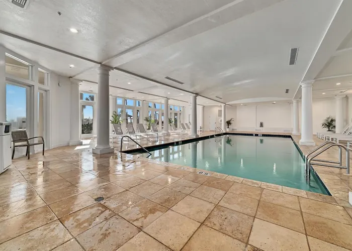 Bristol 205-beachfront Wamazing View-updated-2-kings-full Service *